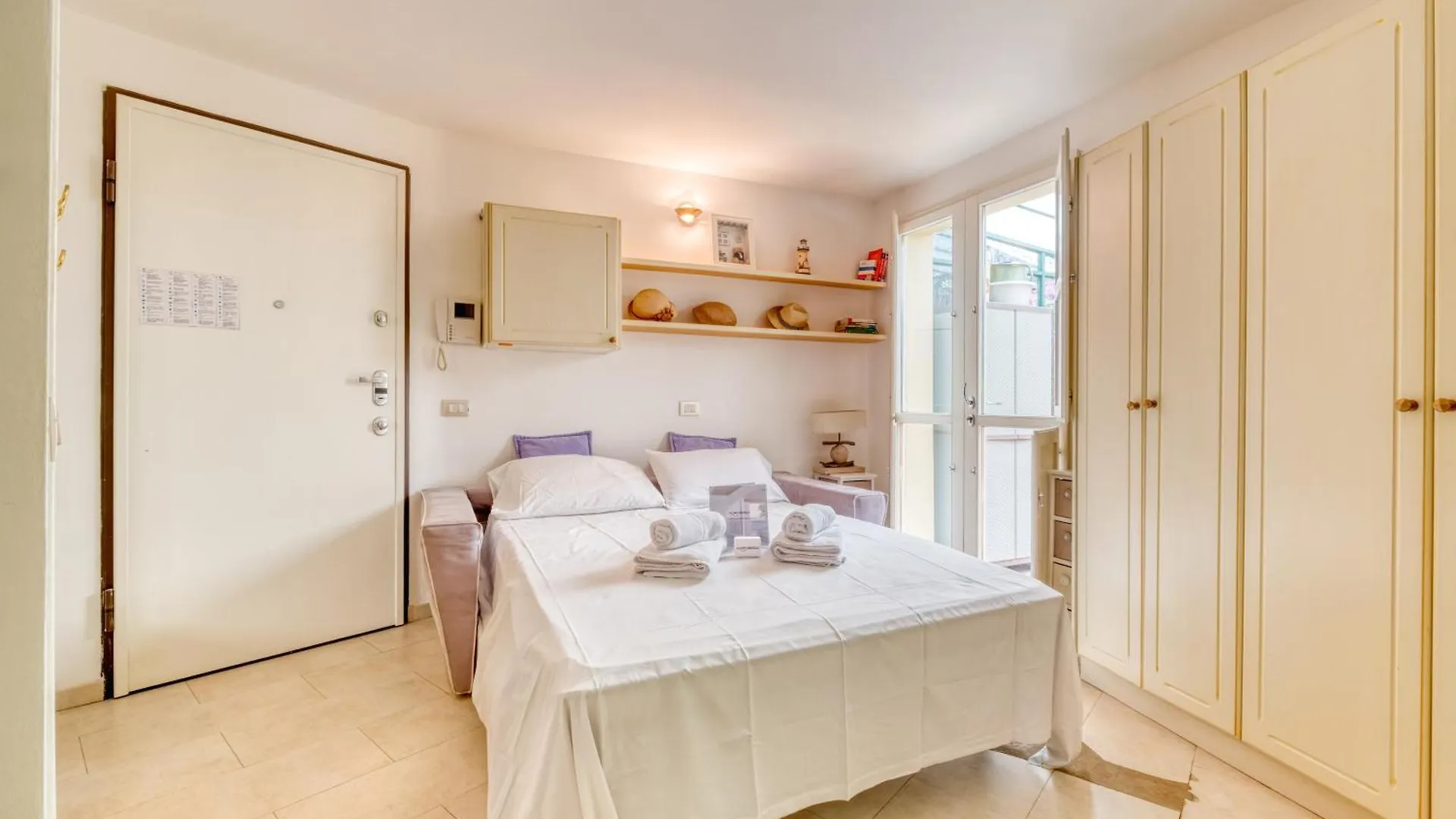 Nice Studio With Garden - Happy Rentals Menton Apartamento